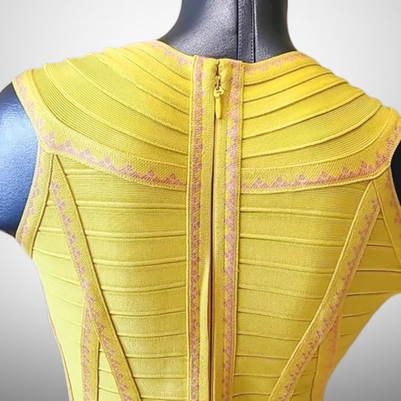 Herve Leger Stunning Bandage Dress in Citrus Yellow and Pink Accent. Size: L - Picture 7 of 11